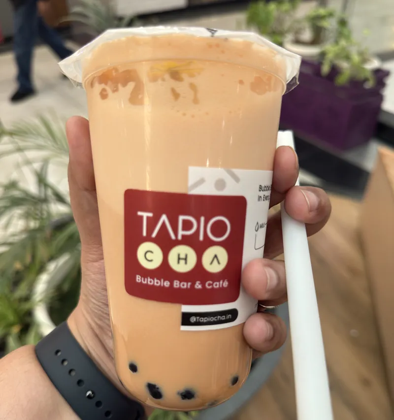 A milk tea held up at Elante Mall