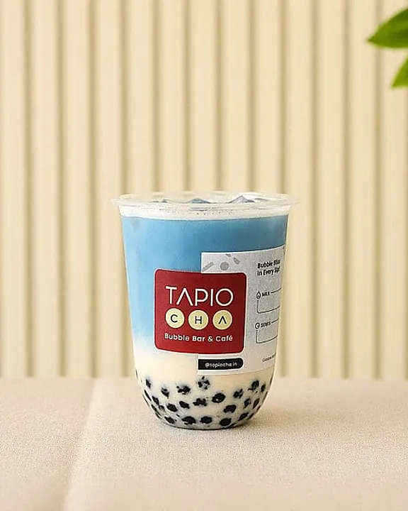 Butterfly Pea Milk Tea at Tapiocha